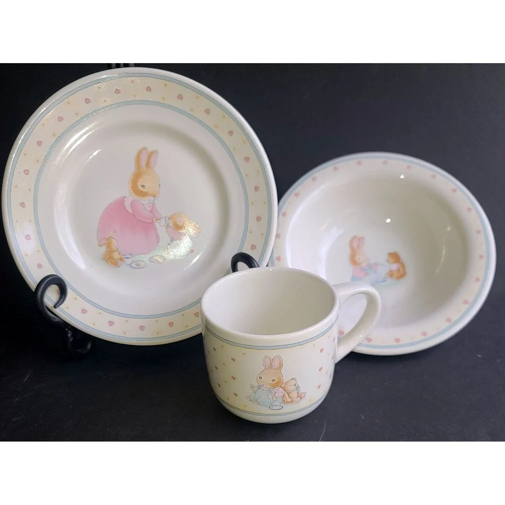 Hallmarks Beatrix Potter Childs 3 Piece Ceramic Plate Bowl Mug Set Pastel Hearts